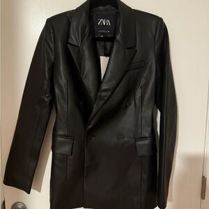 Zara Sleek Black Double-Breasted Jacket